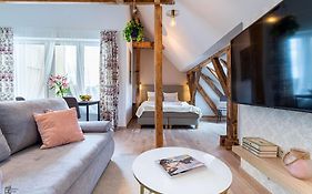 Dziewanowskiego by Downtown Apartments